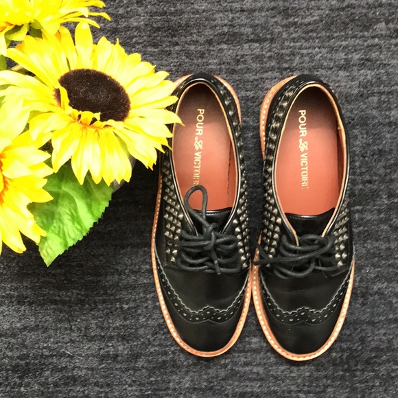 Pour La Victoire Studded Mayah Oxford - Picture 3 of 5